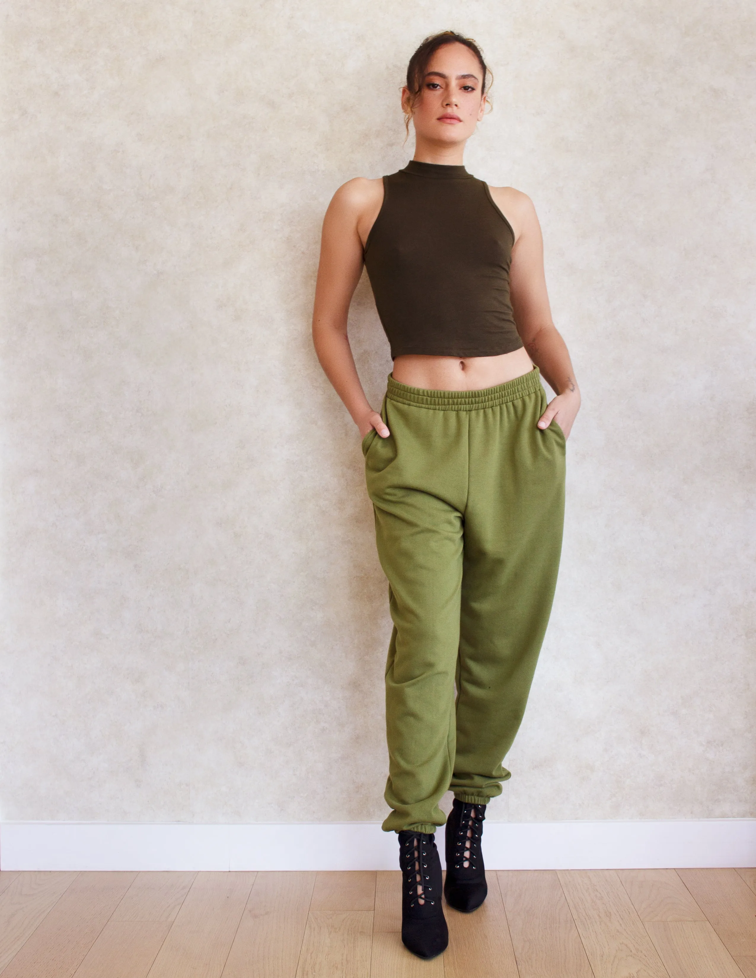 AMICIA JOGGER SET- OLIVE