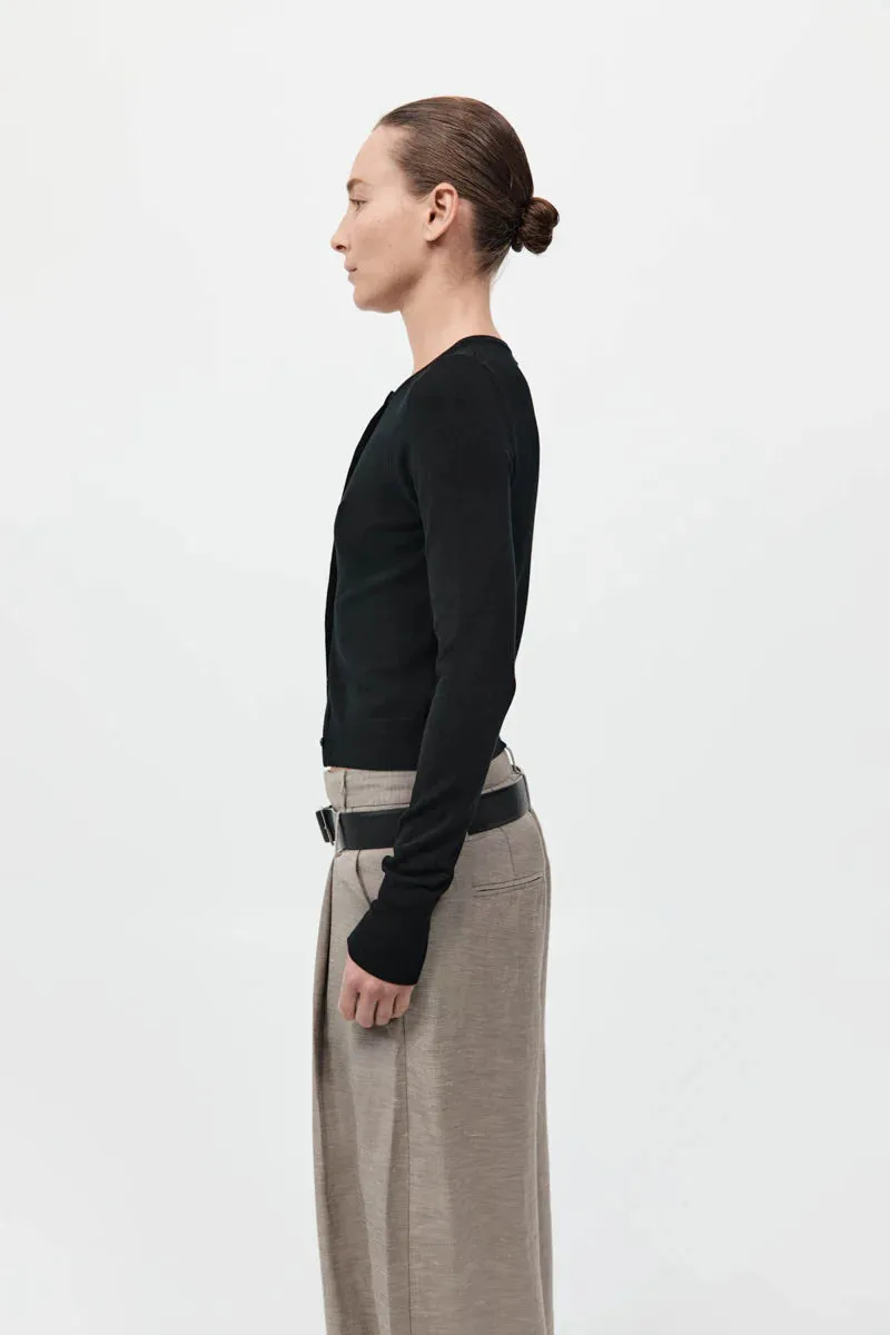 Classic Cardigan in Black