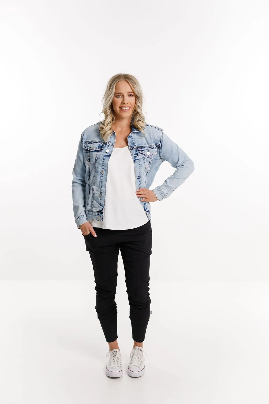 CLASSIC DENIM JACKET SNOW WASH