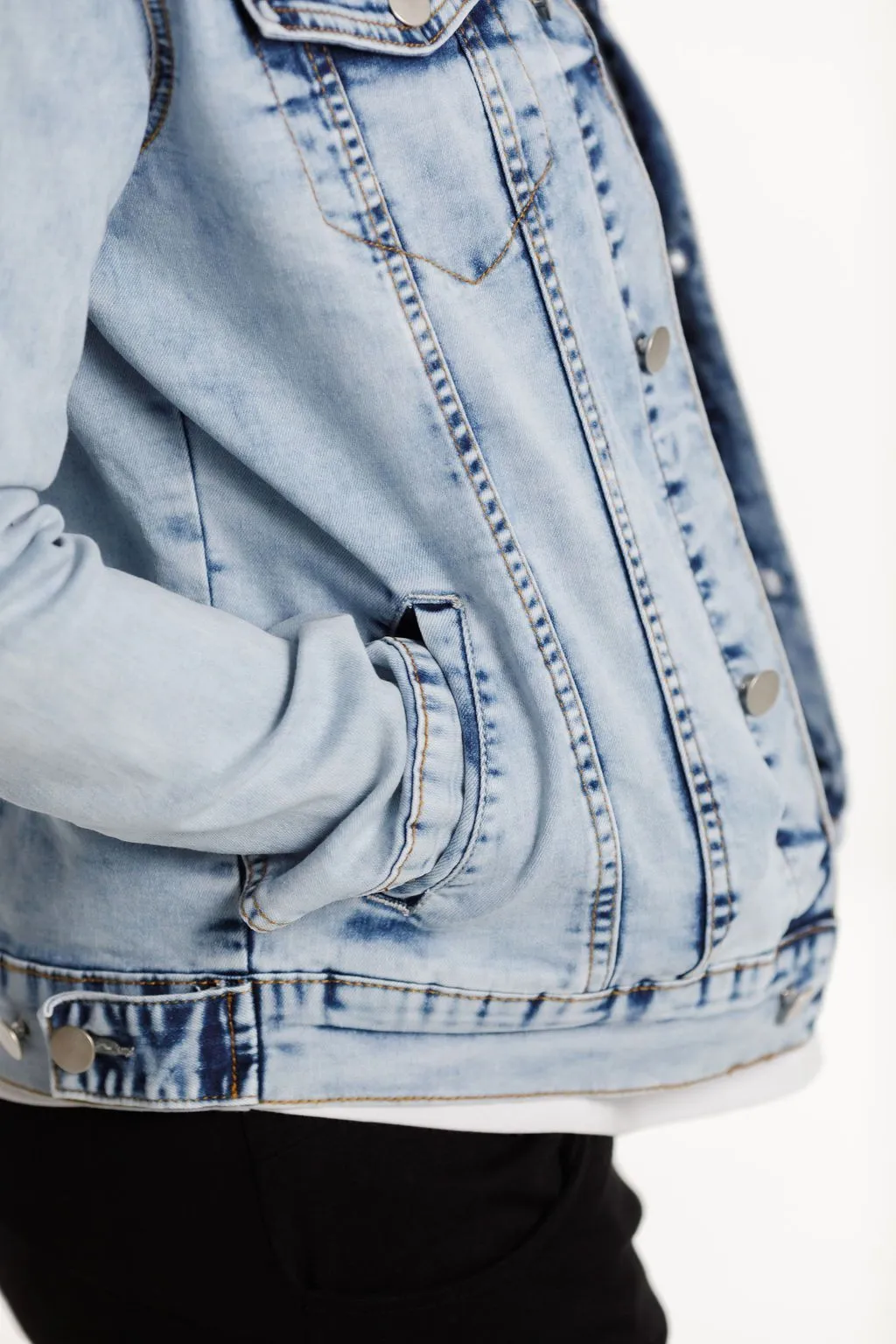 CLASSIC DENIM JACKET SNOW WASH
