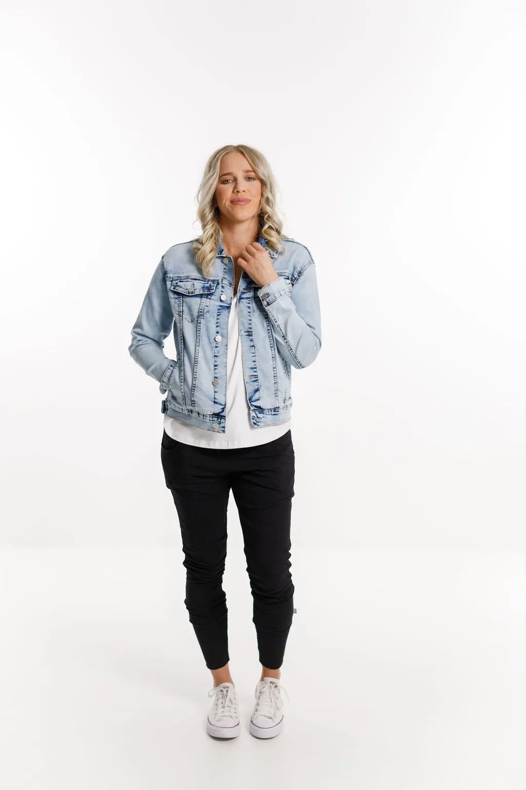 CLASSIC DENIM JACKET SNOW WASH