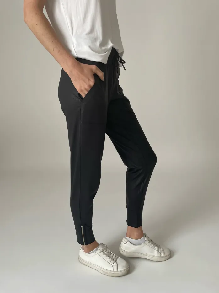 Coated Zip Jogger