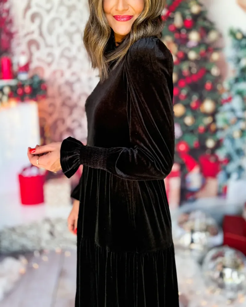 Elegant solid color long sleeve dress