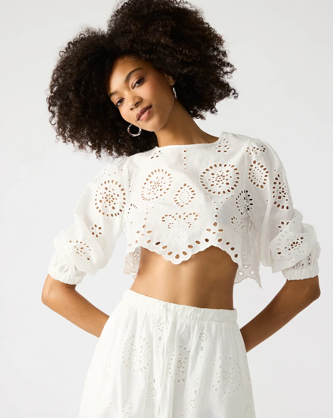 STEVE MADDEN MEERA CROP TOP IN WHITE EYELET